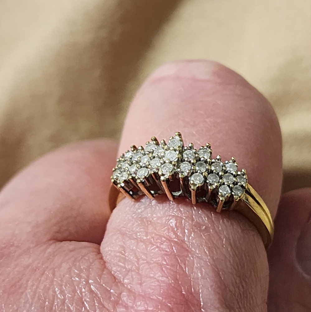 10K Yellow Gold and Diamond Ring